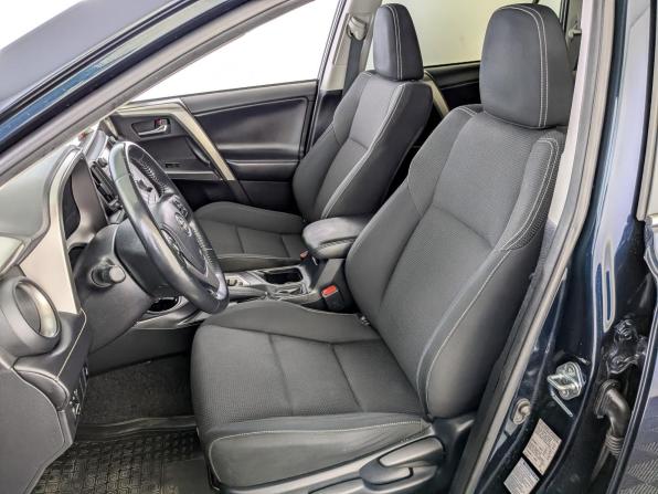 Toyota RAV4 IV (XA40) Рестайлинг с пробегом 2019 года, цена 2 435 000 рублей, 165071 км, внедорожник, Автокод Объявления