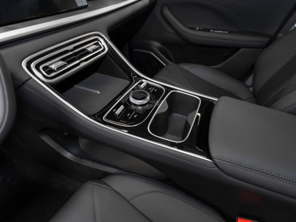 Geely Galaxy Starshine 6 с пробегом 2025 года, цена 2 650 000 рублей, 17 км, седан, Автокод Объявления