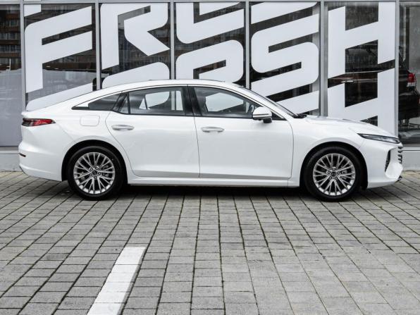 FAW Bestune B70 I Рестайлинг с пробегом 2024 года, цена 2 598 000 рублей, 61 км, лифтбек, Автокод Объявления