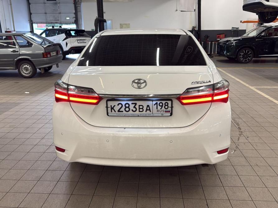 Toyota Corolla XI (E160 E170 E180) Рестайлинг 1 Санкт-Петербург  - изображение 4