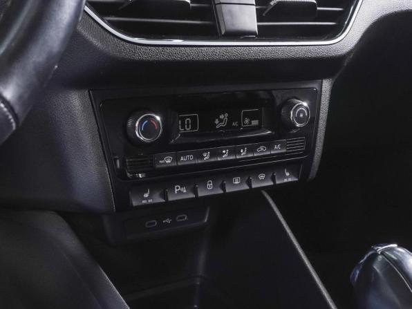 Volkswagen Polo VI с пробегом 2021 года, цена 1 589 000 рублей, 176525 км, лифтбек, Автокод Объявления