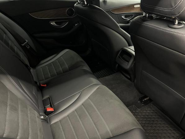 Mercedes-Benz C-Класс IV (W205) Рестайлинг с пробегом 2018 года, цена 2 849 000 рублей, 90991 км, седан, Автокод Объявления