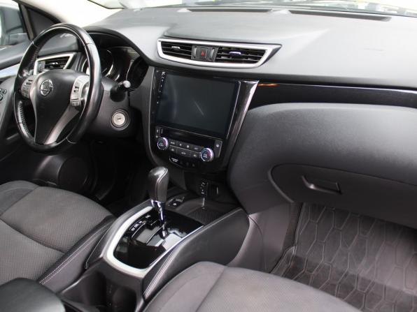 Nissan Qashqai II с пробегом 2018 года, цена 1 339 000 рублей, 132250 км, внедорожник, Автокод Объявления
