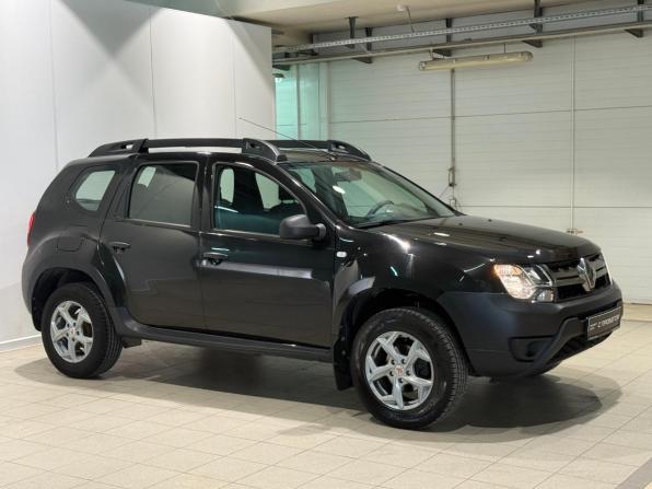 Renault Duster I Рестайлинг с пробегом 2018 года, цена 1 340 000 рублей, 17450 км, внедорожник, Автокод Объявления