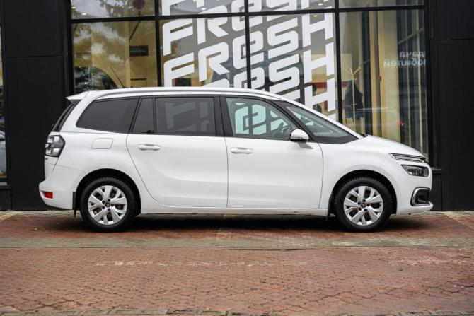 Citroen C4 Picasso II Рестайлинг с пробегом 2017 года, цена 1 450 000 рублей, 123794 км, компактвэн, Автокод Объявления