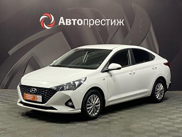 Hyundai Solaris II Рестайлинг с пробегом 2021 года, цена 1 544 000 рублей, 65234 км, седан, Автокод Объявления