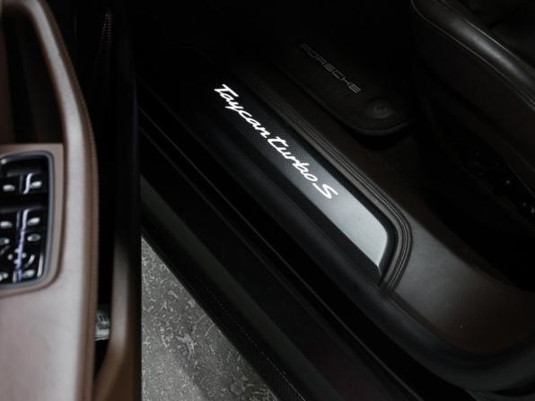 Porsche Taycan I с пробегом 2021 года, цена 9 800 000 рублей, 44233 км, седан, Автокод Объявления