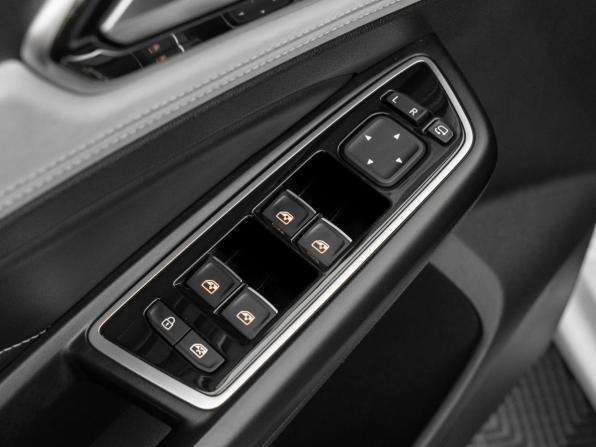 Jetta VS5 I Рестайлинг с пробегом 2022 года, цена 2 380 000 рублей, 10572 км, внедорожник, Автокод Объявления