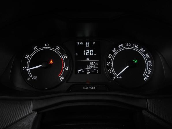 Skoda Rapid II с пробегом 2021 года, цена 1 435 000 рублей, 96942 км, лифтбек, Автокод Объявления