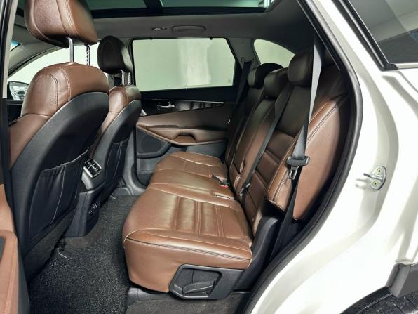 Kia Sorento III Prime с пробегом 2016 года, цена 2 590 000 рублей, 119470 км, внедорожник, Автокод Объявления