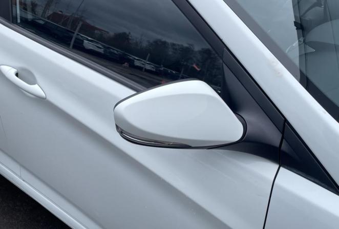Hyundai Solaris I с пробегом 2012 года, цена 760 000 рублей, 177377 км, седан, Автокод Объявления