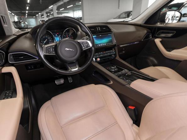 Jaguar F-Pace I с пробегом 2018 года, цена 3 190 000 рублей, 85757 км, внедорожник, Автокод Объявления