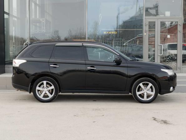 Mitsubishi Outlander III с пробегом 2012 года, цена 1 250 000 рублей, 216898 км, внедорожник, Автокод Объявления