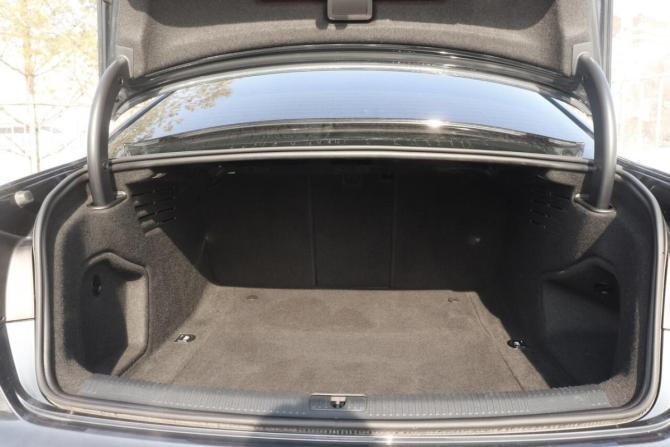 Audi A4 V (B9) с пробегом 2016 года, цена 2 423 000 рублей, 178000 км, седан, Автокод Объявления