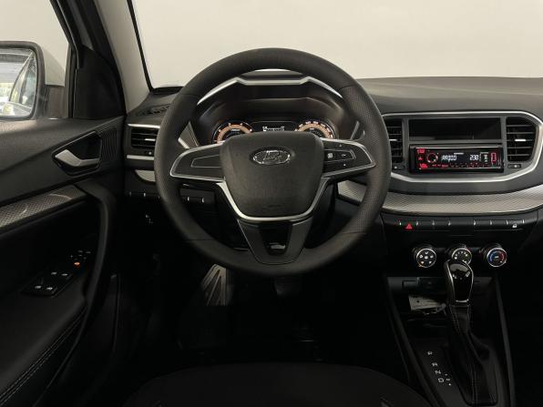 Lada (ВАЗ) Vesta I Рестайлинг (NG) с пробегом 2024 года, цена 1 669 900 рублей, 8 км, седан, Автокод Объявления