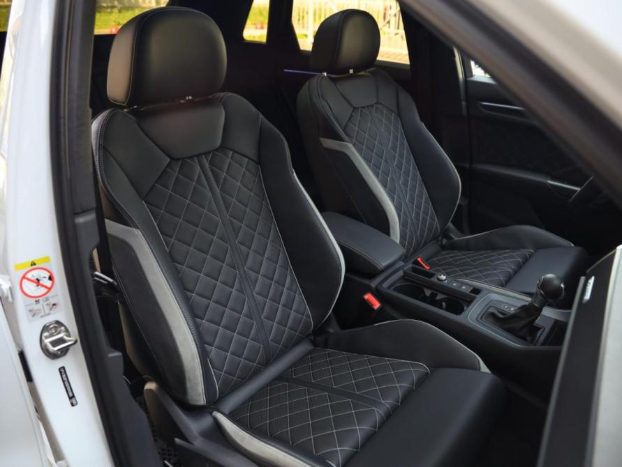 Audi Q3 II (F3) Санкт-Петербург  - изображение 28
