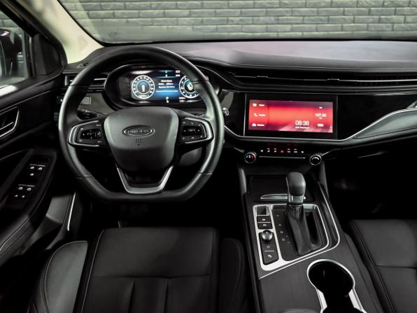 Omoda S5 с пробегом 2024 года, цена 1 600 000 рублей, 21500 км, седан, Автокод Объявления