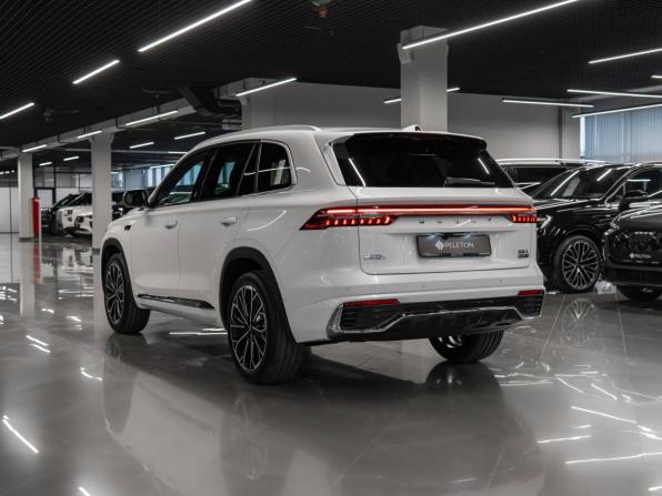Geely Monjaro I Рестайлинг 2 с пробегом 2025 года, цена 4 200 000 рублей, 15 км, внедорожник, Автокод Объявления