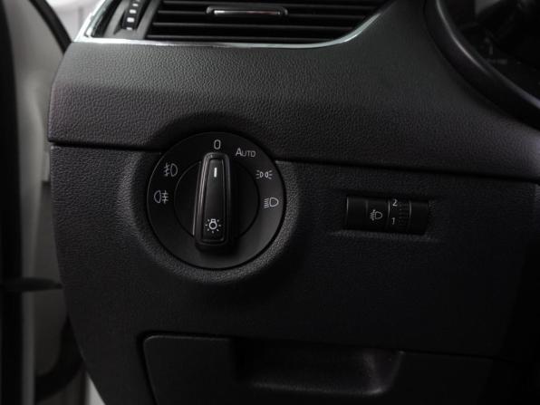 Skoda Octavia III (A7) с пробегом 2013 года, цена 999 000 рублей, 219919 км, лифтбек, Автокод Объявления