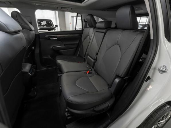 Toyota Highlander IV (XU70) с пробегом 2026 года, цена 5 400 000 рублей, 11 км, внедорожник, Автокод Объявления