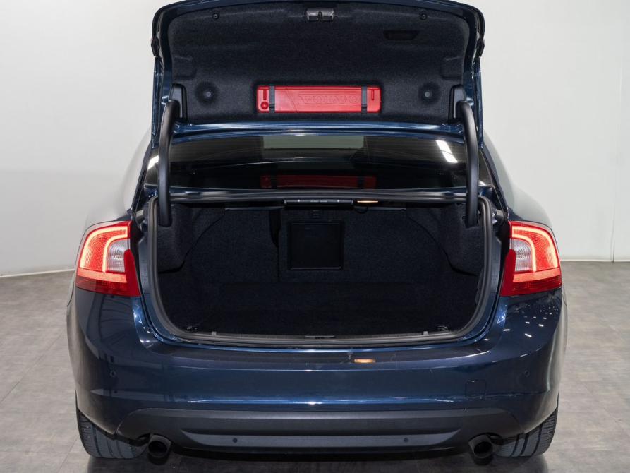 Volvo S60 II Чита  - изображение 17