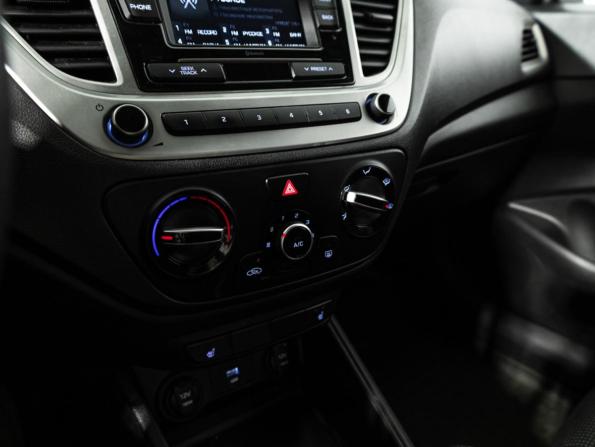 Hyundai Solaris II Рестайлинг с пробегом 2020 года, цена 1 499 700 рублей, 81000 км, седан, Автокод Объявления