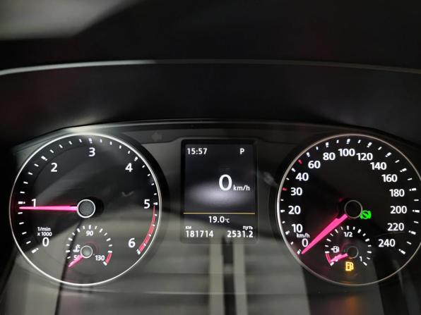 Volkswagen Multivan T6 с пробегом 2016 года, цена 4 450 000 рублей, 181712 км, минивэн, Автокод Объявления