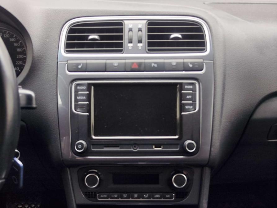 Volkswagen Polo V Рестайлинг Уфа  - изображение 15
