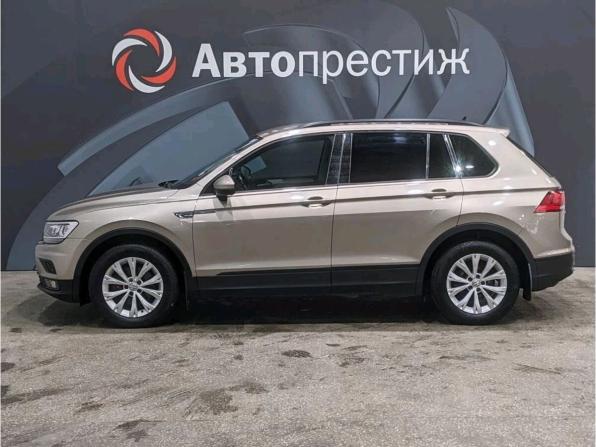 Volkswagen Tiguan II с пробегом 2019 года, цена 1 940 000 рублей, 209000 км, внедорожник, Автокод Объявления