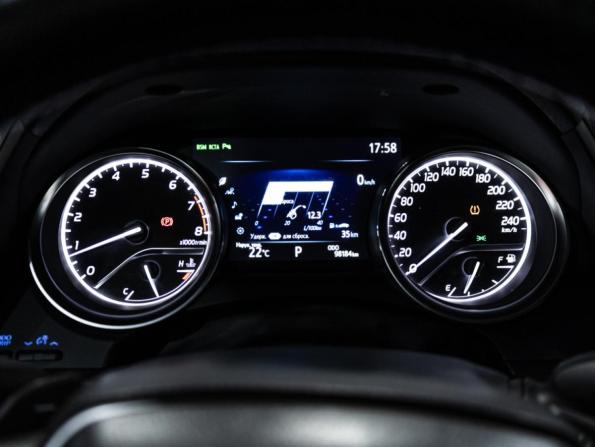 Toyota Camry VIII (XV70) с пробегом 2020 года, цена 3 249 000 рублей, 98126 км, седан, Автокод Объявления