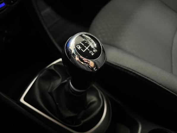 Hyundai Solaris I с пробегом 2014 года, цена 745 000 рублей, 140463 км, хэтчбек, Автокод Объявления