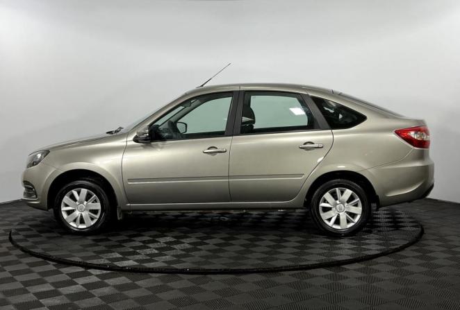 Lada (ВАЗ) Granta I Рестайлинг с пробегом 2022 года, цена 825 000 рублей, 55827 км, лифтбек, Автокод Объявления
