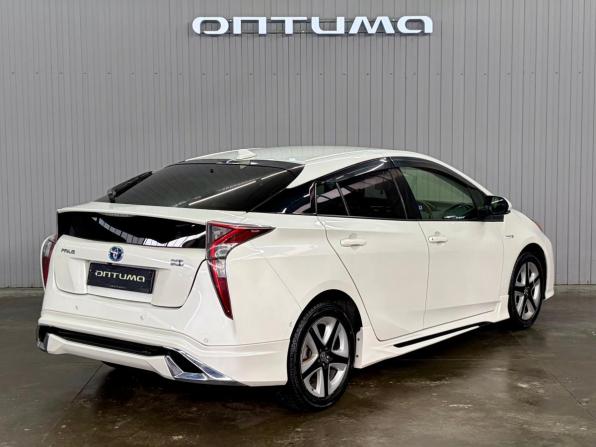 Toyota Prius IV (XW50) с пробегом 2017 года, цена 1 497 000 рублей, 107380 км, лифтбек, Автокод Объявления