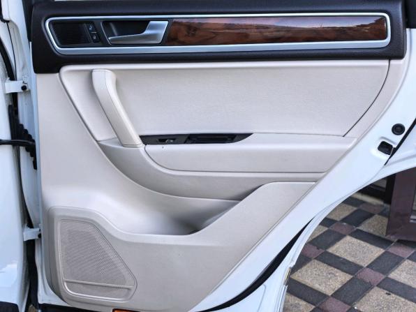 Volkswagen Touareg II с пробегом 2010 года, цена 1 299 000 рублей, 184000 км, внедорожник, Автокод Объявления
