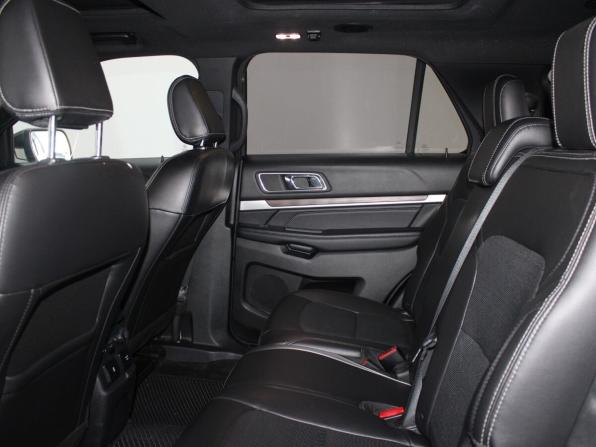 Ford Explorer V Рестайлинг с пробегом 2018 года, цена 2 999 900 рублей, 115571 км, внедорожник, Автокод Объявления