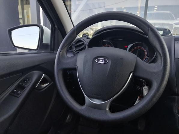 Lada (ВАЗ) Granta I Рестайлинг с пробегом 2023 года, цена 660 000 рублей, 102000 км, лифтбек, Автокод Объявления