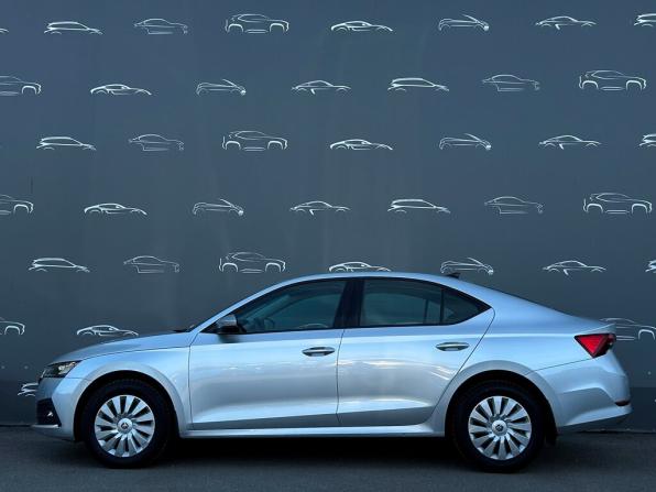 Skoda Octavia IV (A8) с пробегом 2021 года, цена 2 610 300 рублей, 13479 км, лифтбек, Автокод Объявления