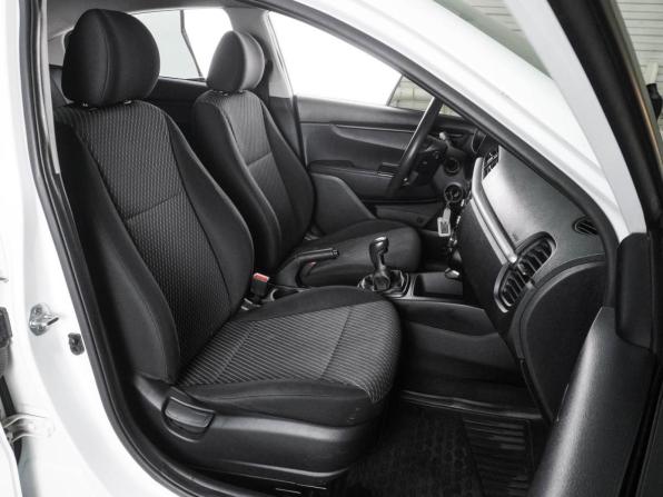 Kia Rio IV с пробегом 2018 года, цена 1 087 000 рублей, 106362 км, седан, Автокод Объявления