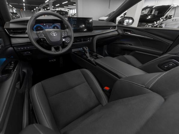 Toyota Camry IX (XV80) China Market с пробегом 2026 года, цена 4 400 000 рублей, 11 км, седан, Автокод Объявления