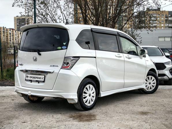 Honda Freed I Рестайлинг 2 с пробегом 2014 года, цена 1 099 000 рублей, 136000 км, компактвэн, Автокод Объявления