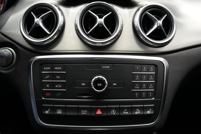 Mercedes-Benz GLA I (X156) с пробегом 2016 года, цена 2 245 000 рублей, 165635 км, внедорожник, Автокод Объявления