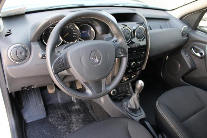 Renault Duster I Рестайлинг с пробегом 2018 года, цена 1 727 000 рублей, 43222 км, внедорожник, Автокод Объявления