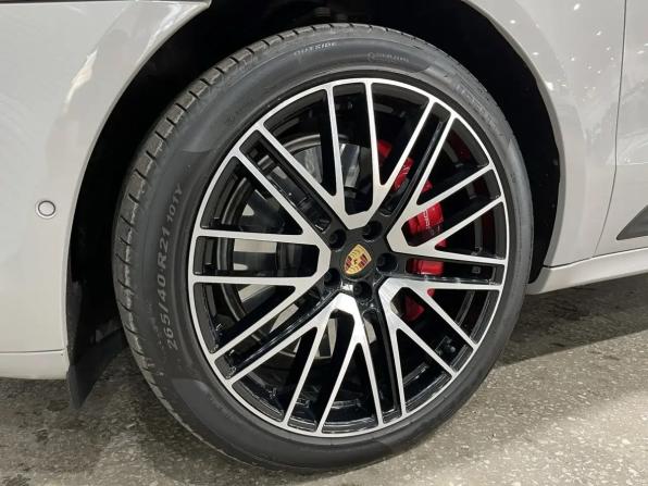 Porsche Macan I Рестайлинг 2 с пробегом 2021 года, цена 7 830 000 рублей, 15250 км, внедорожник, Автокод Объявления