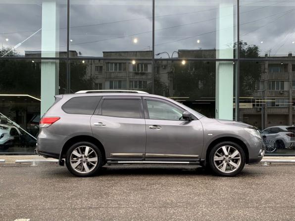 Nissan Pathfinder IV с пробегом 2015 года, цена 1 780 000 рублей, 146886 км, внедорожник, Автокод Объявления