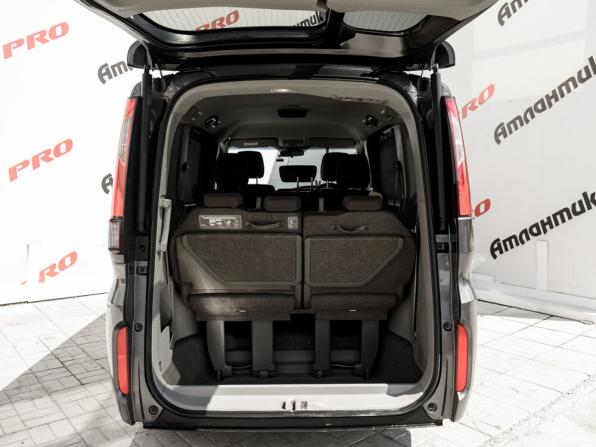 Honda Stepwgn V Рестайлинг с пробегом 2020 года, цена 2 370 000 рублей, 102012 км, минивэн, Автокод Объявления