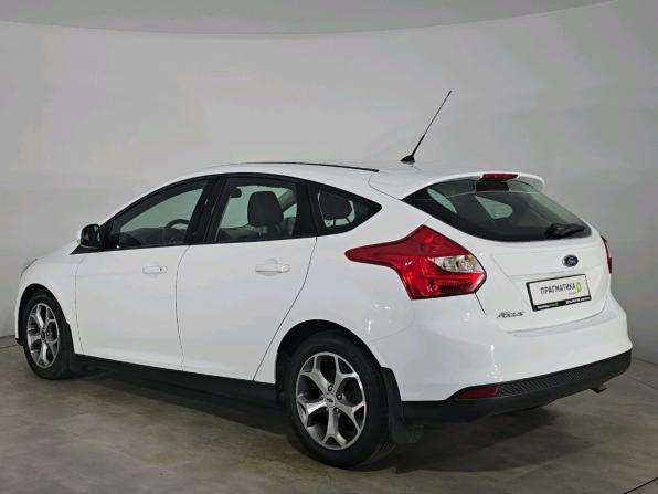 Ford Focus III с пробегом 2013 года, цена 950 000 рублей, 93793 км, хэтчбек, Автокод Объявления