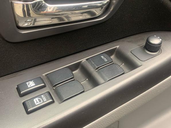 Suzuki SX4 I (Classic) Рестайлинг с пробегом 2011 года, цена 659 000 рублей, 239818 км, хэтчбек, Автокод Объявления