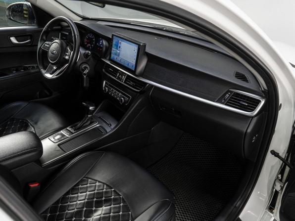 Kia Optima IV Рестайлинг с пробегом 2019 года, цена 1 379 000 рублей, 285823 км, седан, Автокод Объявления