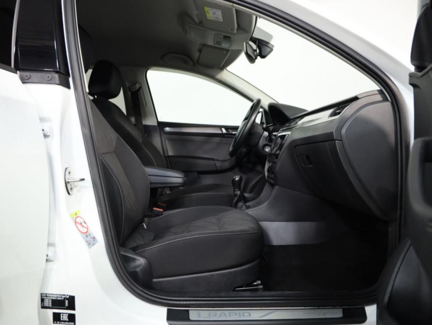 Skoda Rapid I Рестайлинг Санкт-Петербург  - изображение 22