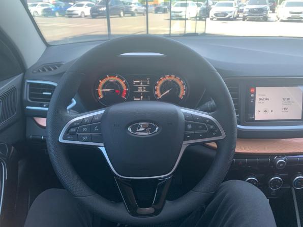 Lada (ВАЗ) Vesta I Рестайлинг (NG) с пробегом 2023 года, цена 1 490 000 рублей, 15697 км, седан, Автокод Объявления
